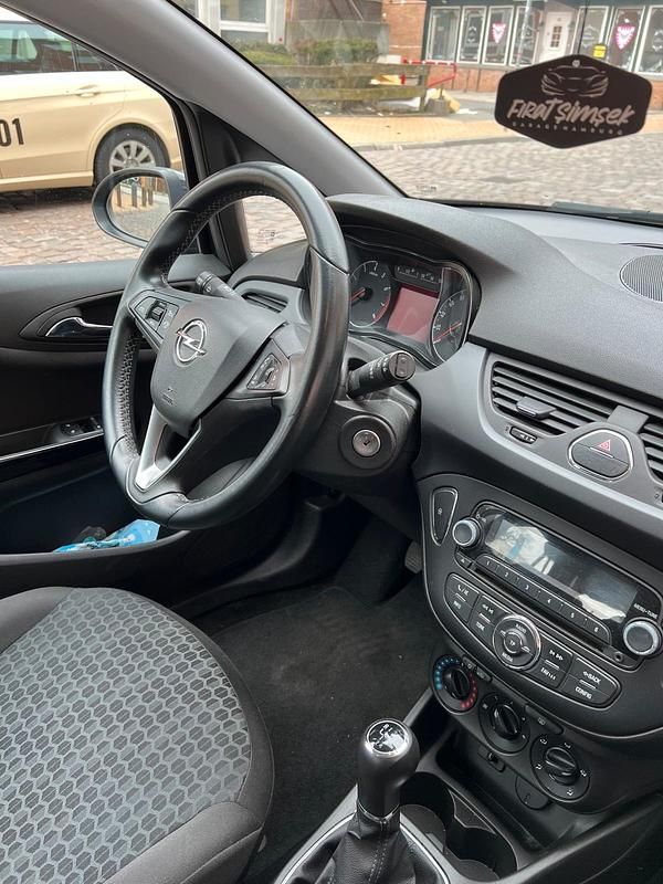 Gebraucht Opel Corsa 69 PS (50 kW) 2016 Andere farben Kleinwagen