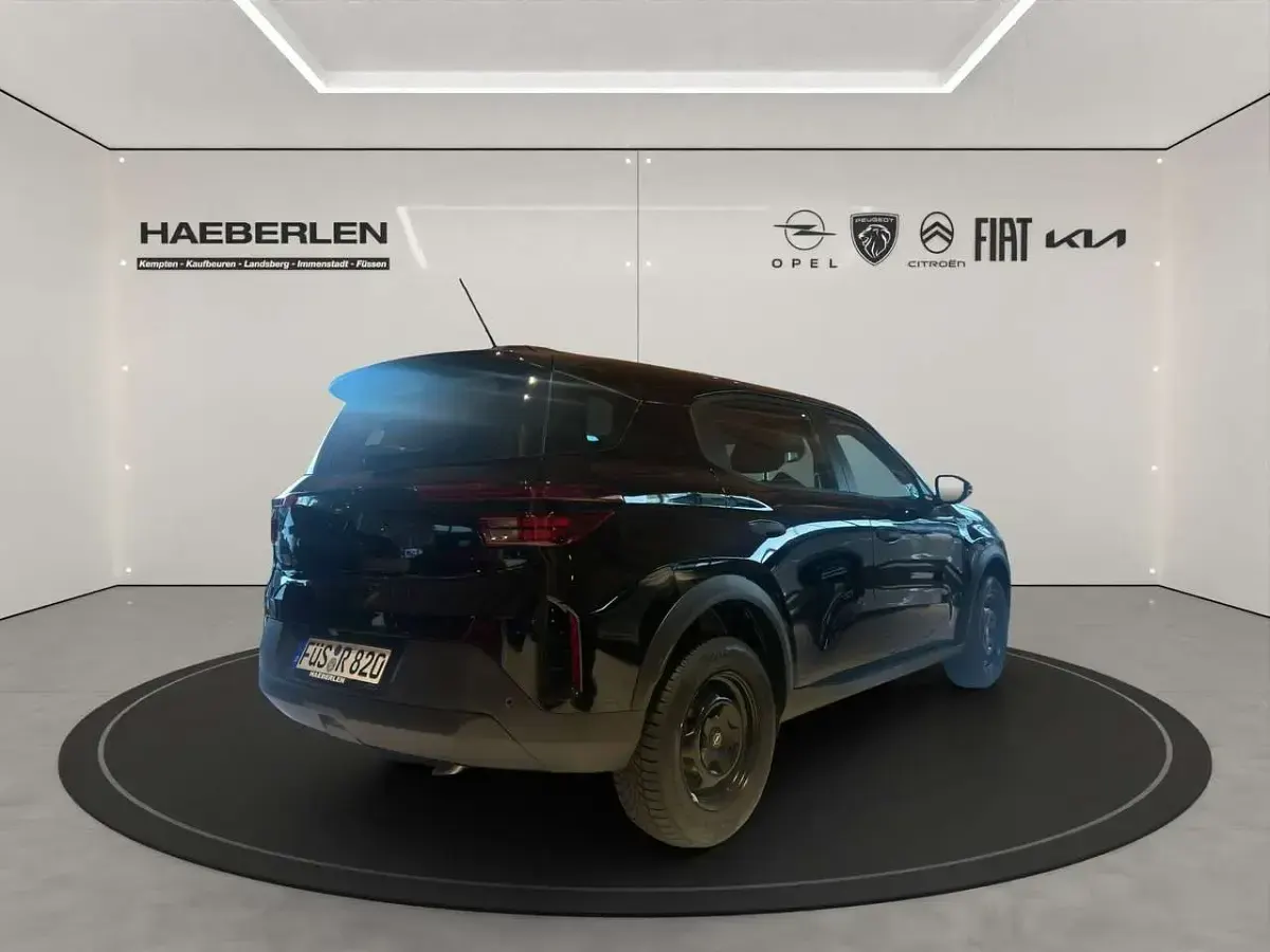 Usata Opel Frontera Edition 101 CV (74 kW) 2025 Nero SUV