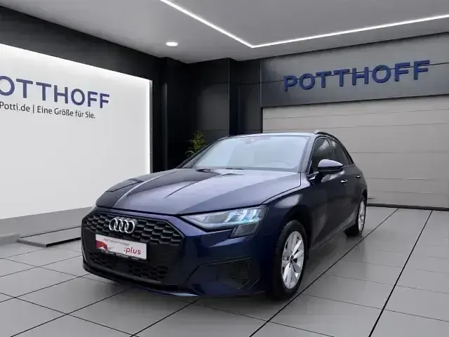 Używany Audi A3 Ambiente 116 KM (85 kW) 2024 Sedan/Limuzyna