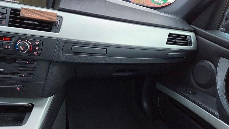 Gebraucht BMW 325 Shadowline 218 PS (160 kW) 2006 Schwarz Coupé