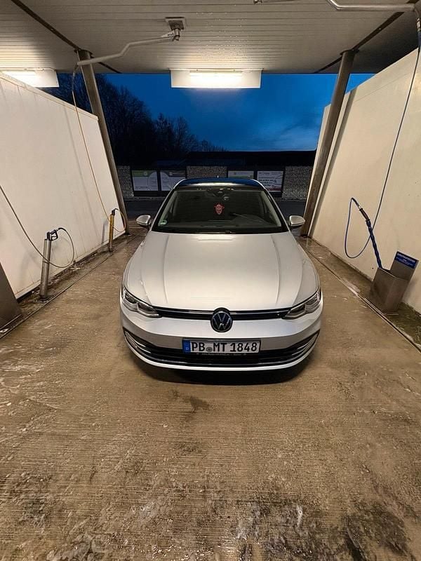 Gebraucht VW Golf VIII Edition 150 PS (110 kW) 2020 Silber Limousine