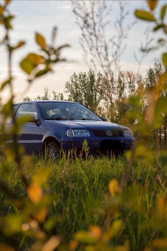 Gebraucht VW Polo 50 PS (36 kW) 2001 Blau Kleinwagen