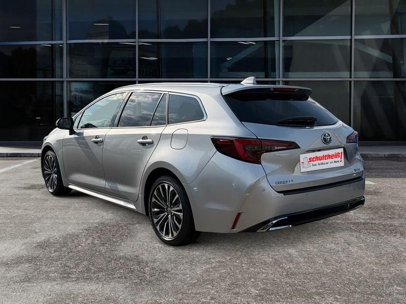 Brugt Toyota Corolla 140 HK (102 kW) 2025 Sølv Stationcar