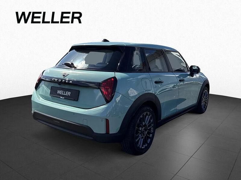 Gebraucht Mini Cooper Classic 114 kW (156 PS) 2025 Melting silver 3 (silber) Kleinwagen