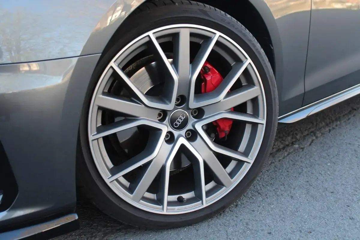 Gebraucht Audi A4 Edition .1 245 PS (180 kW) 2019 Grau Kombi