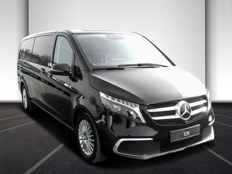 Gebraucht Mercedes V300 Avantgarde 237 PS (174 kW) 2023 Obsidianschwarz Van / Kleinbus