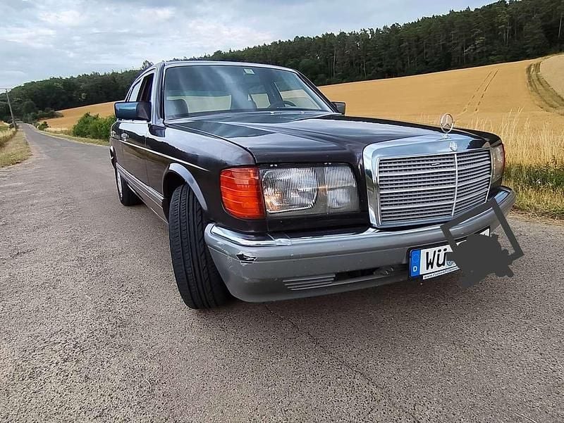 Braun Gebraucht 1988 Mercedes S300 SE Limousine | 6.826 € - Bild 1/4