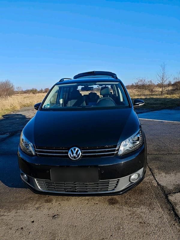 Gebraucht VW Touran 105 PS (77 kW) 2012 Schwarz Van / Kleinbus