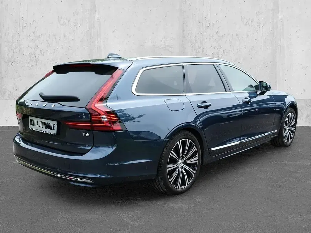 Gebraucht Volvo V90 Plus 398 PS (292 kW) 2023 Blau Kombi