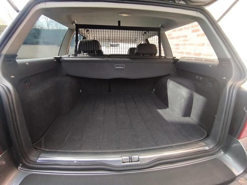 Usata VW Passat Highline 130 CV (95 kW) 2004 Grigio Station wagon