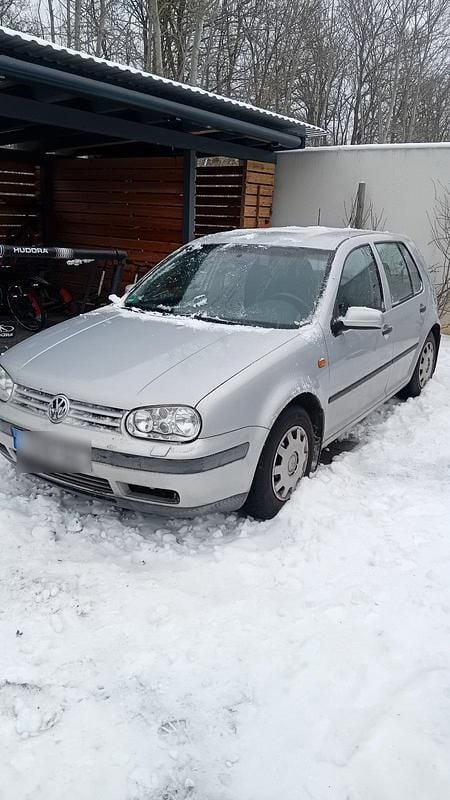 Silber Gebraucht 1999 VW Golf Limousine | 1.300 € (Superpreis) - Bild 1/4