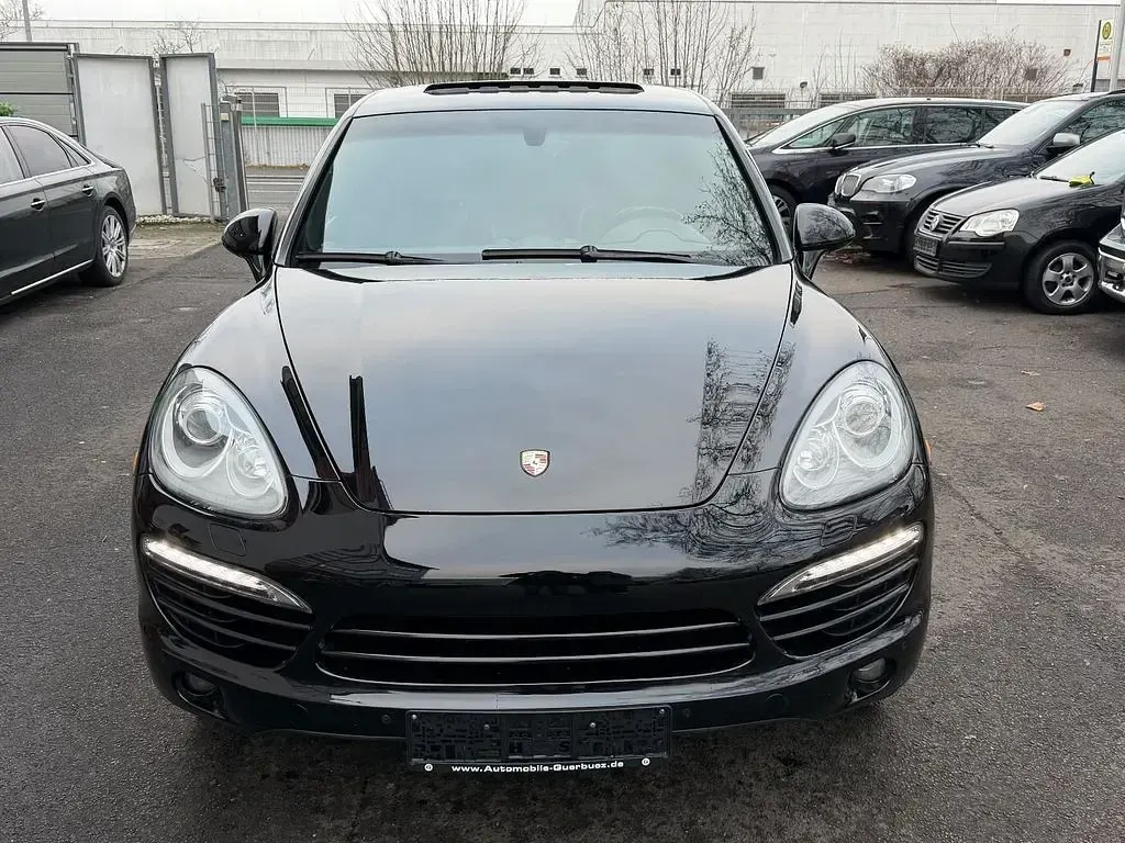 Gebraucht Porsche Cayenne 333 PS (244 kW) 2013 Schwarz SUV