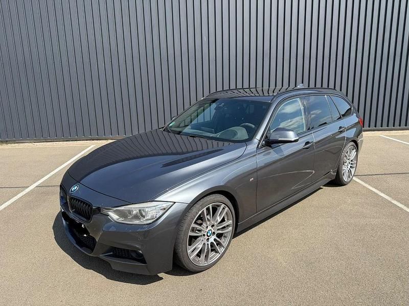 Usata BMW 325 Performance 218 CV (160 kW) 2014 Grigio Station wagon