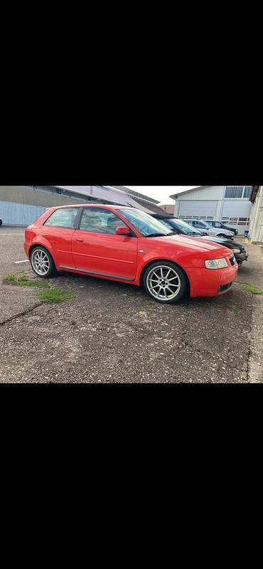 Gebraucht Audi S3 209 PS (153 kW) 1999 Rot Kleinwagen