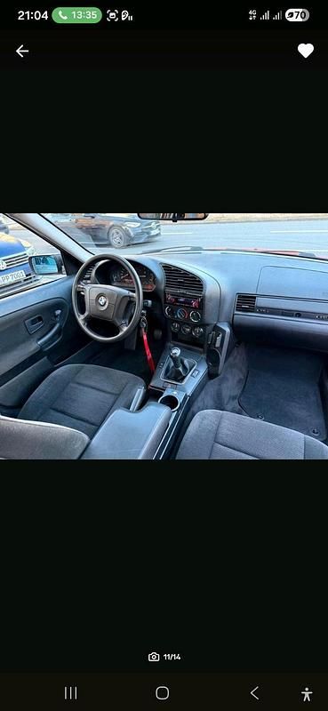 Gebraucht BMW 318 90 PS (66 kW) 1995 Rot Limousine