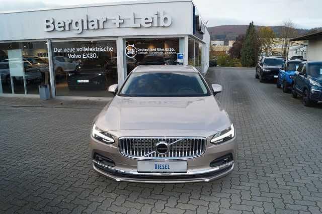 Gebraucht 2023 Volvo V90 Kombi | 37.990 € (Guter Preis) - Bild 1/4