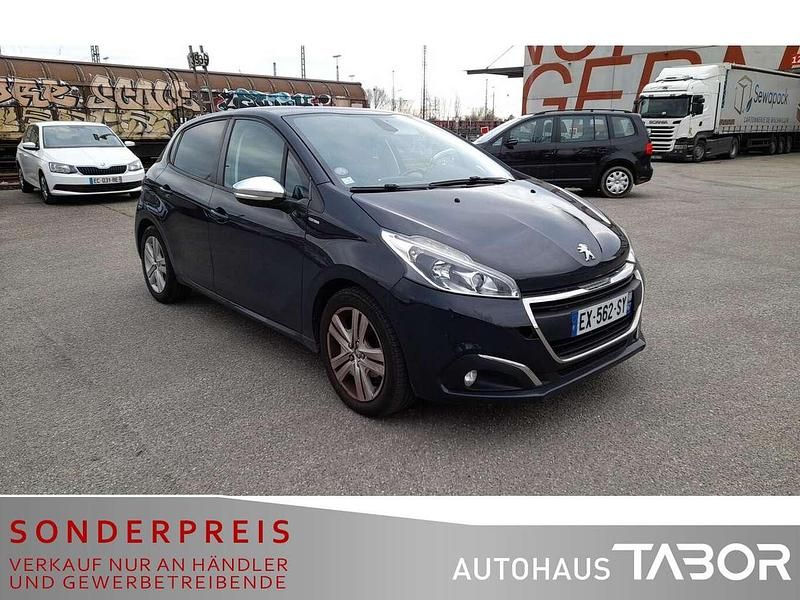 Second-hand Peugeot 208 Style 82 CP (60 kW) 2018 Gri Hatchback