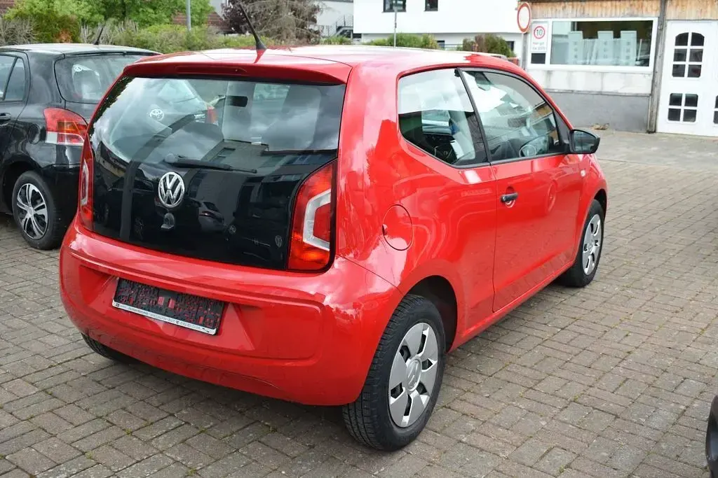 Second-hand VW up! take up! 60 CP (44 kW) 2015 Roșu Hatchback