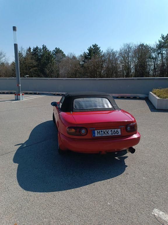 Gebraucht Mazda MX5 116 PS (85 kW) 1992 Rot Cabrio