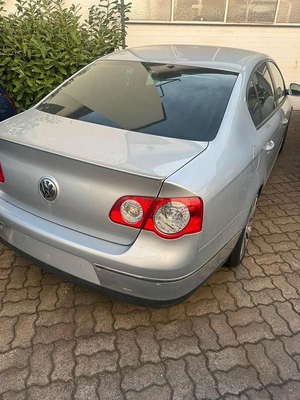 Gebraucht VW Passat R-line 140 PS (102 kW) 2006 Silber Limousine