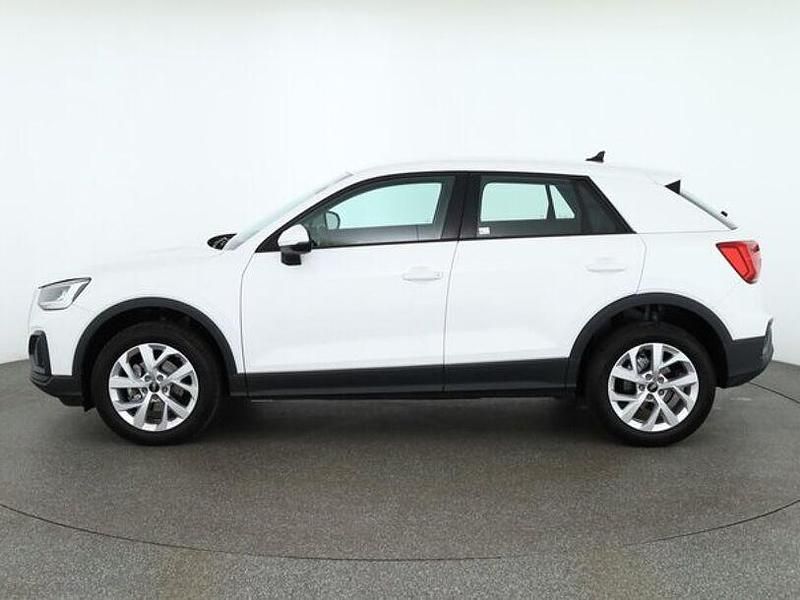 Gebraucht Audi Q2 Comfort 150 PS (110 kW) 2021 Weiß SUV