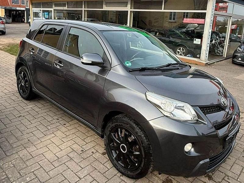 Gebraucht Toyota Urban Cruiser 101 PS (74 kW) 2009 Grau Limousine