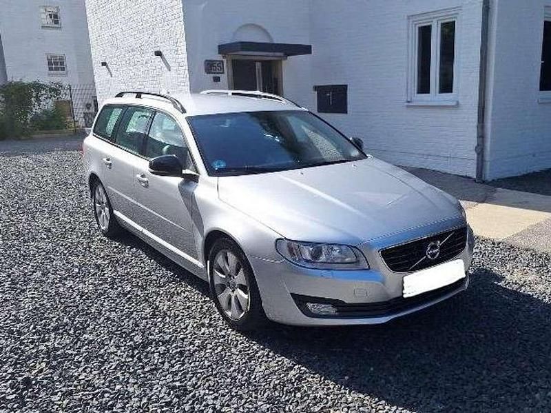 Silber Gebraucht 2015 Volvo V70 Kombi | 14.200 € - Bild 1/4