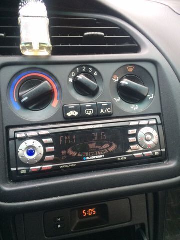 Gebraucht Honda Accord 185 PS (136 kW) 2000 Rot Limousine