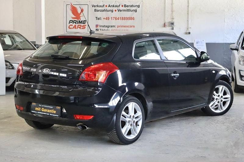 Gebraucht Kia ProCeed 126 PS (92 kW) 2009 Schwarz Kleinwagen