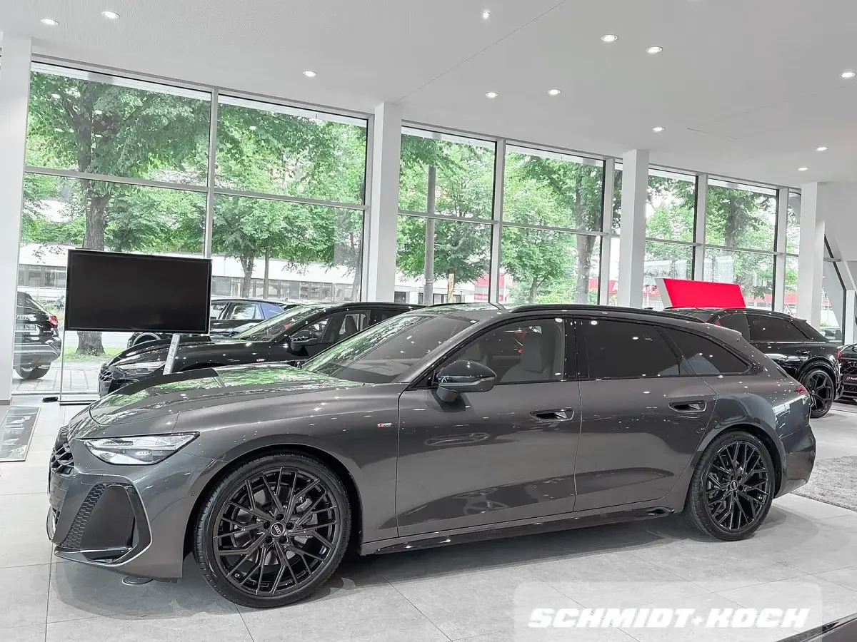Neu Audi A6 Edition .1 299 PS (219 kW) 2026 Grau Kombi