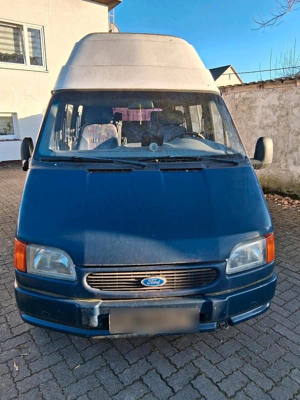 Second-hand Ford Transit 86 CP (63 kW) 1996 Albastru Van
