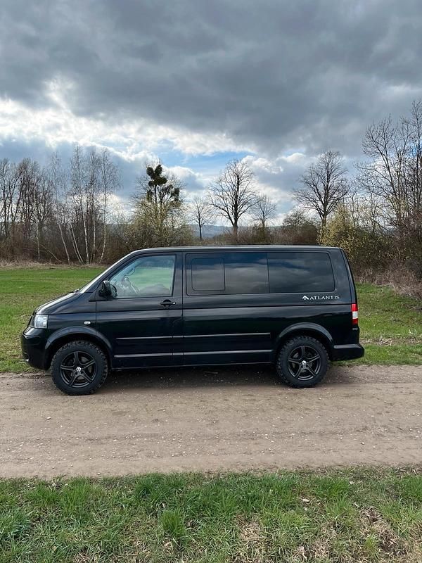 Second-hand VW T5 174 CP (127 kW) 2007 Negru Van