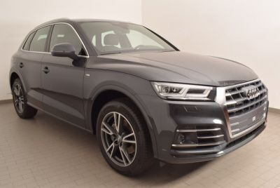 Gebraucht Audi Q5 Design 163 PS (119 kW) 2019 Grau metallic SUV