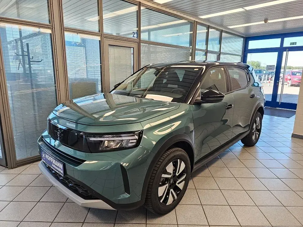 Neu Opel Frontera 145 PS (106 kW) 2026 Grün SUV
