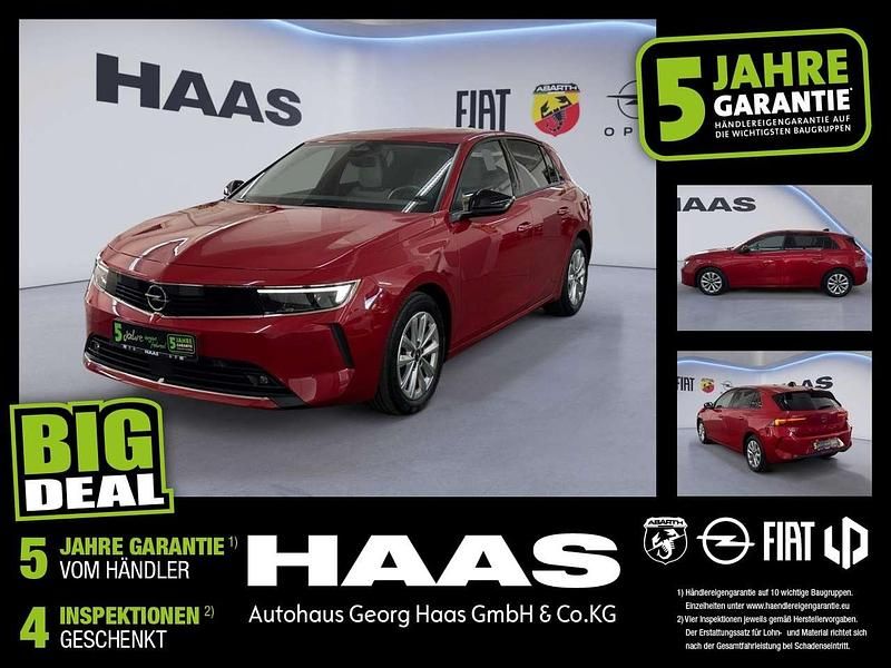 Chili rot/kardio rot (metallic) Gebraucht 2022 Opel Astra Edition Limousine | 15.880 € (Guter Preis) - Bild 1/4