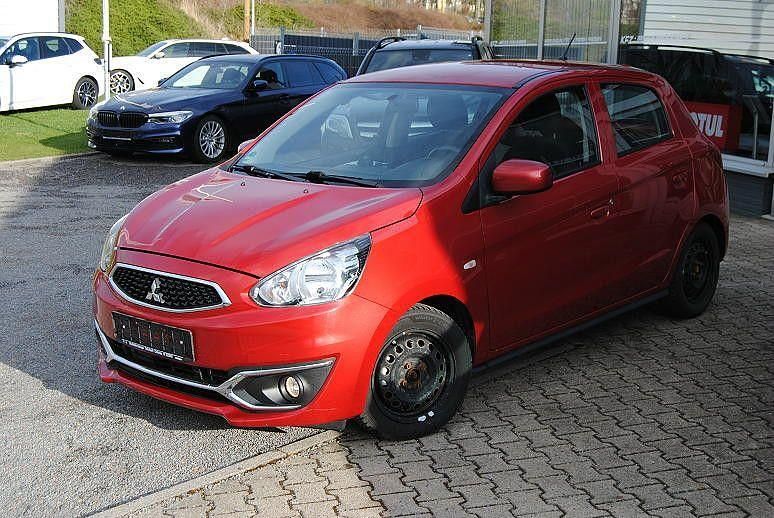 Gebraucht Mitsubishi Space Star Active 71 PS (52 kW) 2017 Rot Kleinwagen