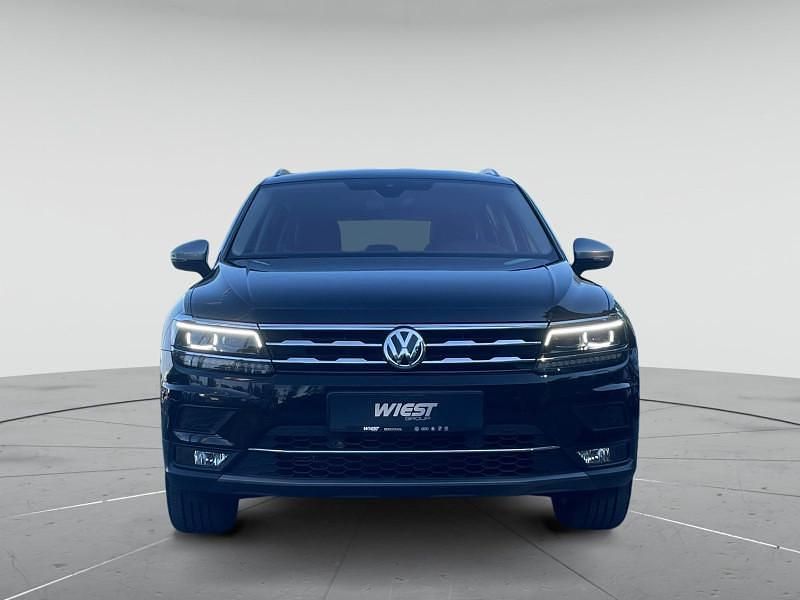 Deep black perleffekt Gebraucht 2021 VW Tiguan Allspace Highline SUV | 32.250 € (Fairer Preis) - Bild 1/4