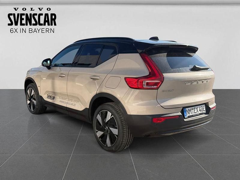 Używany Volvo EX40 Plus 185 kW (252 KM) 2026 Beżowy SUV