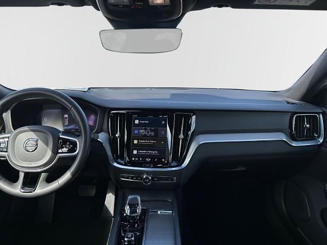 Gebraucht Volvo S60 Plus 197 PS (144 kW) 2023 Schwarz Limousine