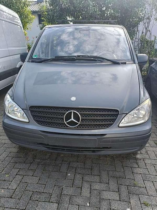 Gebraucht Mercedes Vito 102 PS (75 kW) 2003 Van