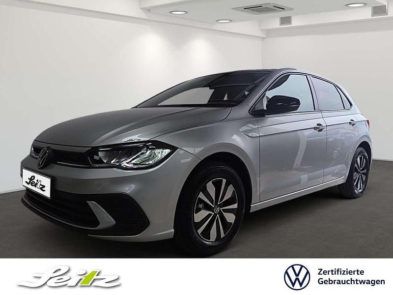 Reflexsilber metallic Gebraucht 2025 VW Polo Goal Kleinwagen | 23.048 € (Etwas zu teuer) - Bild 1/3