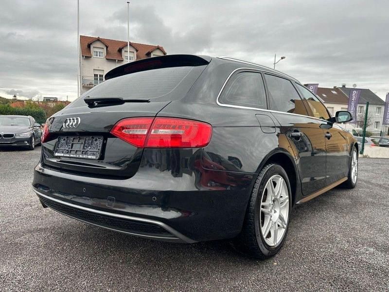 Gebraucht Audi A4 Ambition 177 PS (130 kW) 2014 Schwarz Kombi