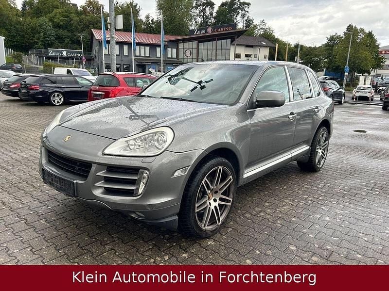 Grau Gebraucht 2010 Porsche Cayenne SUV | 8.990 € - Bild 1/4