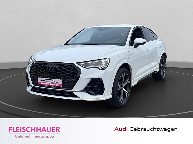 Weiss Gebraucht 2022 Audi Q3 Sportback Business SUV | 33.890 € (Etwas zu teuer) - Bild 1/4