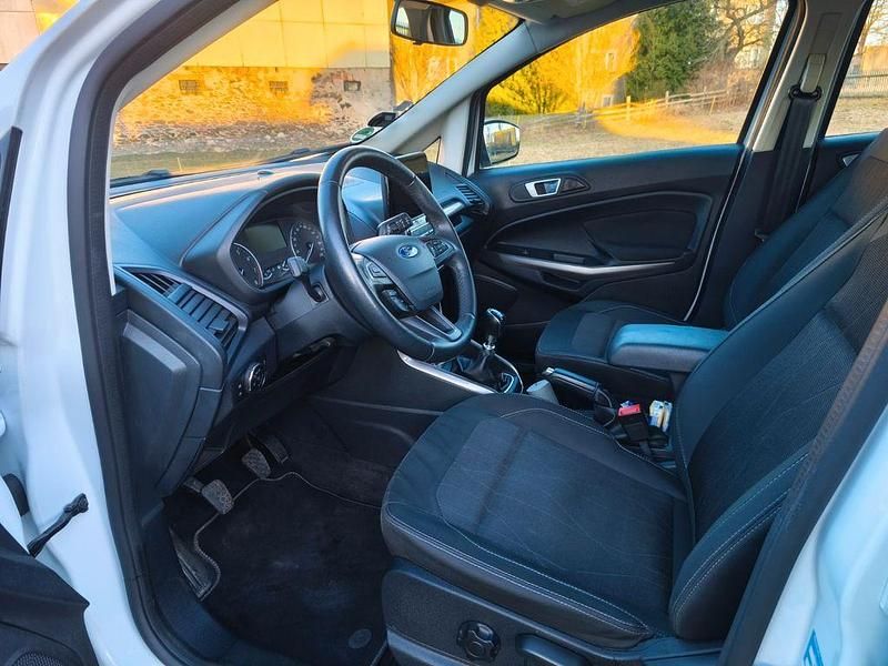Gebraucht Ford Ecosport Cool & Connect 101 PS (74 kW) 2019 Weiß SUV