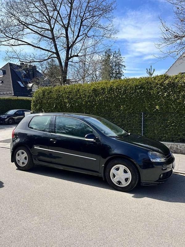 Gebraucht VW Golf VI Edition 80 PS (58 kW) 2008 Schwarz Kleinwagen
