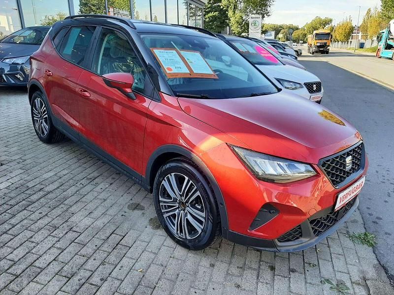 Red (metallic) Neu 2025 Seat Arona SUV | 26.990 € (Fairer Preis) - Bild 1/4
