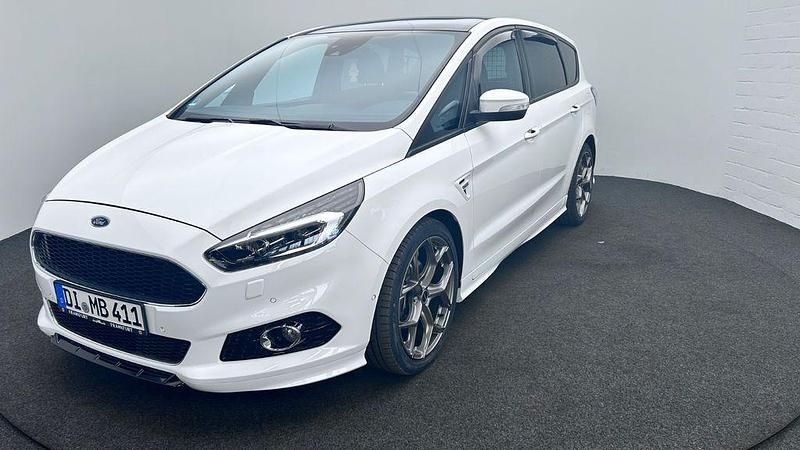 Gebraucht Ford S-MAX ST-Line 190 PS (139 kW) 2019 Weiß Van / Kleinbus