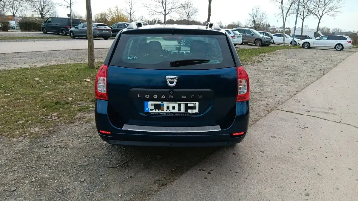 Gebraucht Dacia Logan MCV Lauréate 90 PS (66 kW) 2017 Blau Kombi