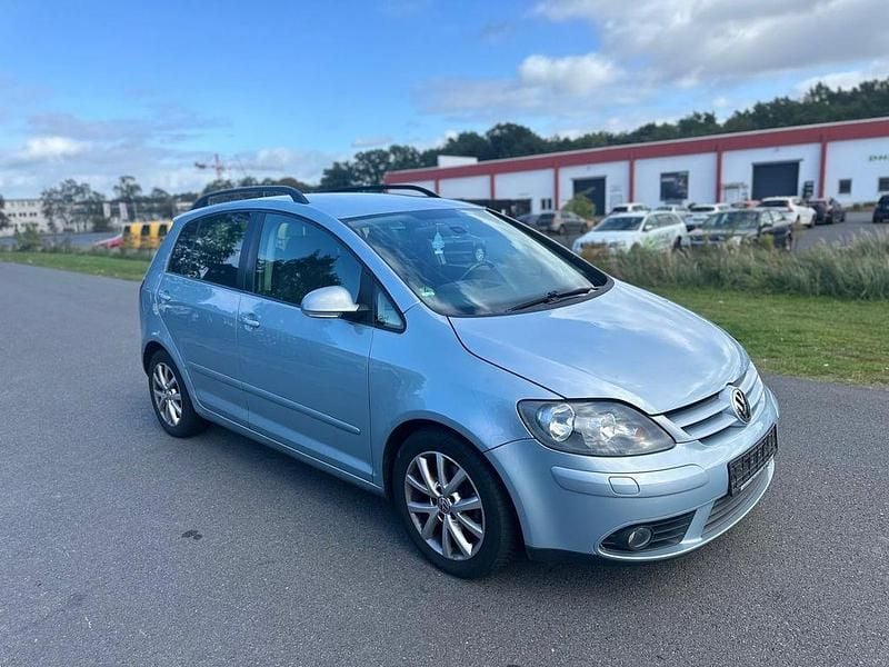Gebraucht VW Golf VI 140 PS (102 kW) 2011 Blau Kleinwagen